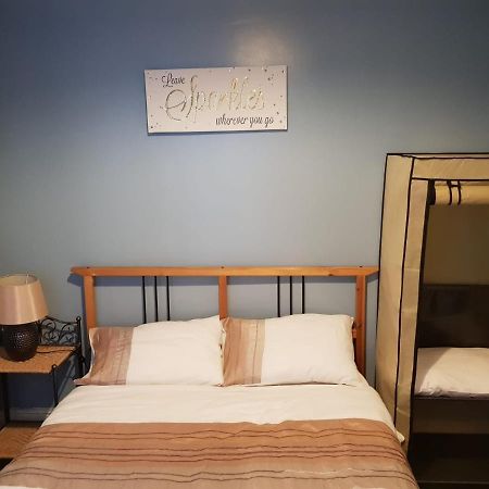 New Cross House Apartment วุลฟ์เวอร์แฮมป์ตัน ภายนอก รูปภาพ