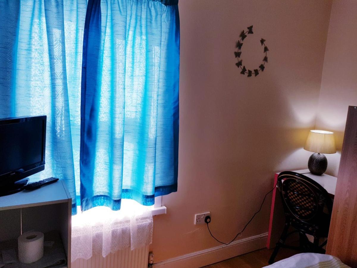New Cross House Apartment วุลฟ์เวอร์แฮมป์ตัน ภายนอก รูปภาพ