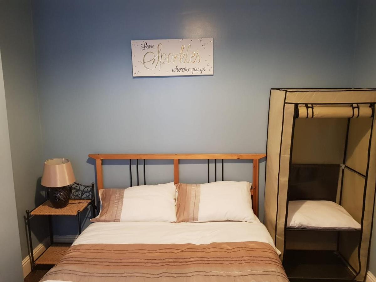 New Cross House Apartment วุลฟ์เวอร์แฮมป์ตัน ภายนอก รูปภาพ