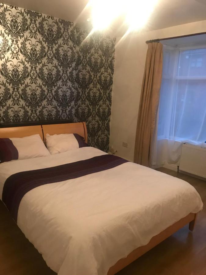 New Cross House Apartment วุลฟ์เวอร์แฮมป์ตัน ภายนอก รูปภาพ
