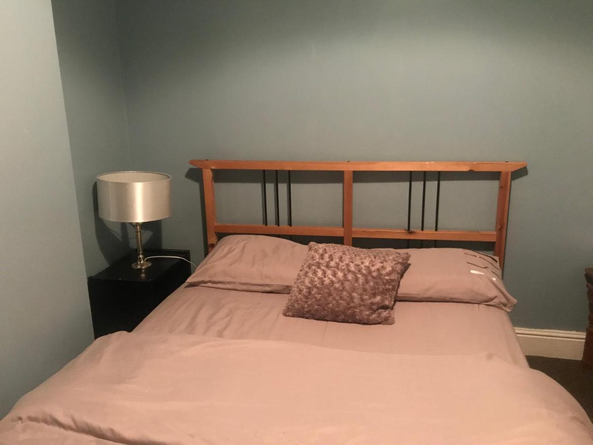 New Cross House Apartment วุลฟ์เวอร์แฮมป์ตัน ภายนอก รูปภาพ
