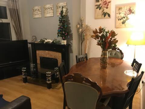 New Cross House Apartment วุลฟ์เวอร์แฮมป์ตัน ภายนอก รูปภาพ